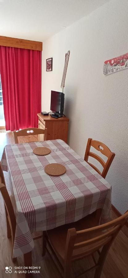 Studio Chamrousse 1700 Pour 4 Personnes - Au Calme - Avec Wifi מראה חיצוני תמונה